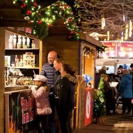 59 Blossom Street Luxurious, Duplex In With Parking - Pass The Keys 아파트 요크