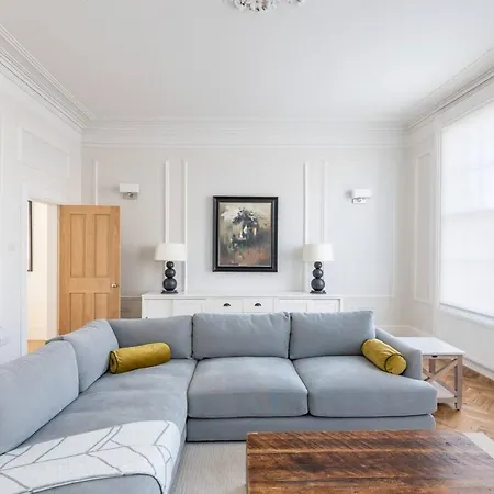 Pass The Keys Luxurious Duplex With Parking * York
