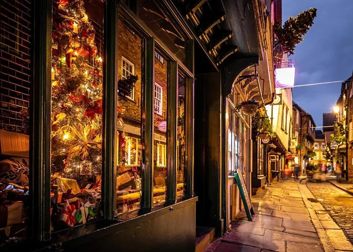 Apartment 59 Blossom Street Luxurious, Duplex In With Parking - Pass The Keys *